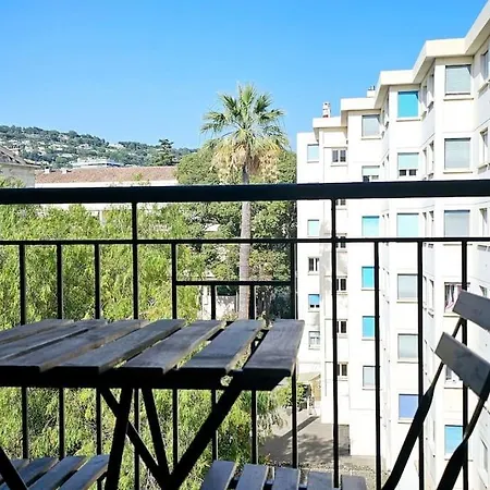 Appartement L'elegant 3p, 2ch, 2sdb, Clim, Wifi Gratuit, Parking Prive *